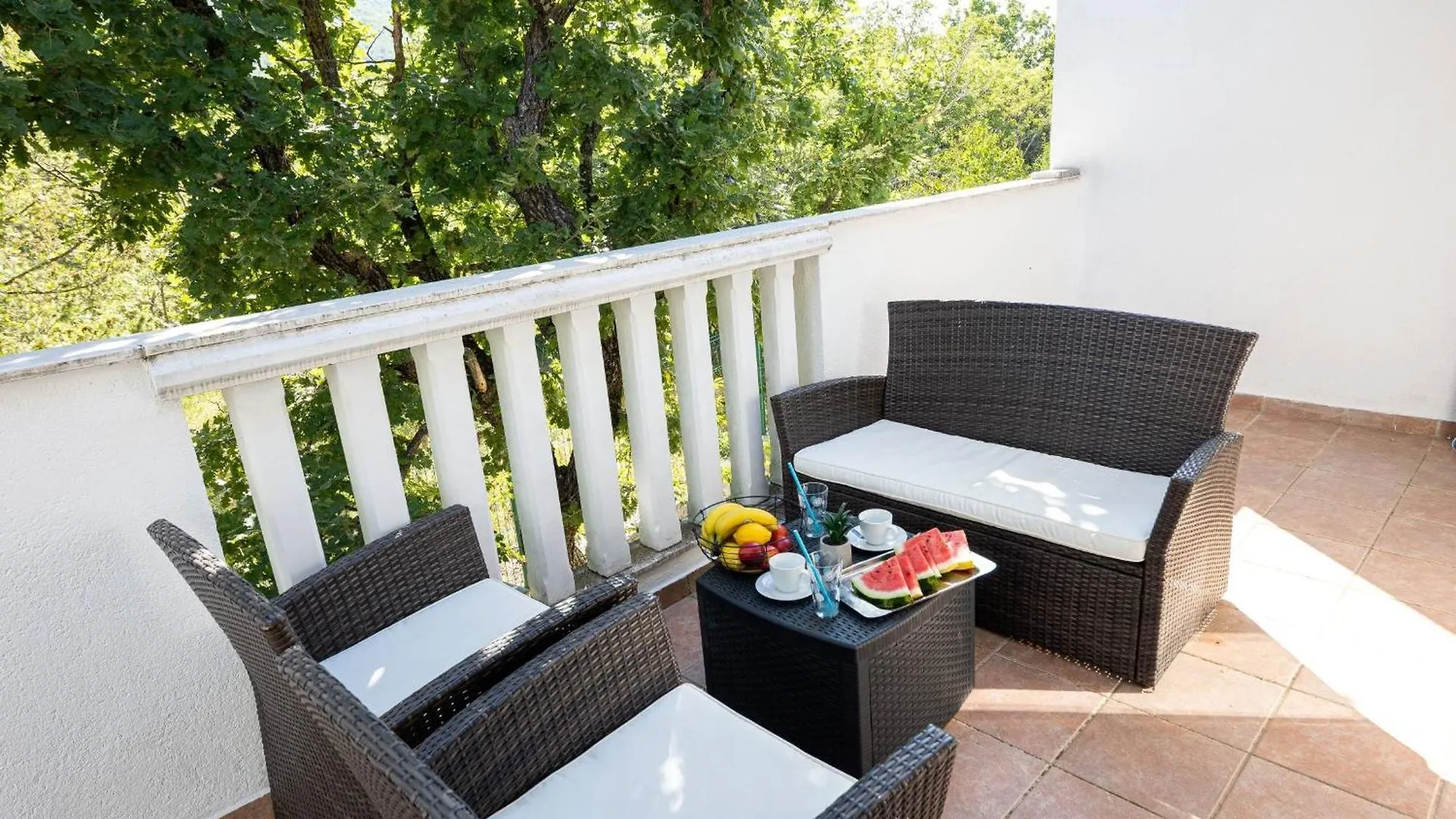 Villa Paradise Prgomet 0*,